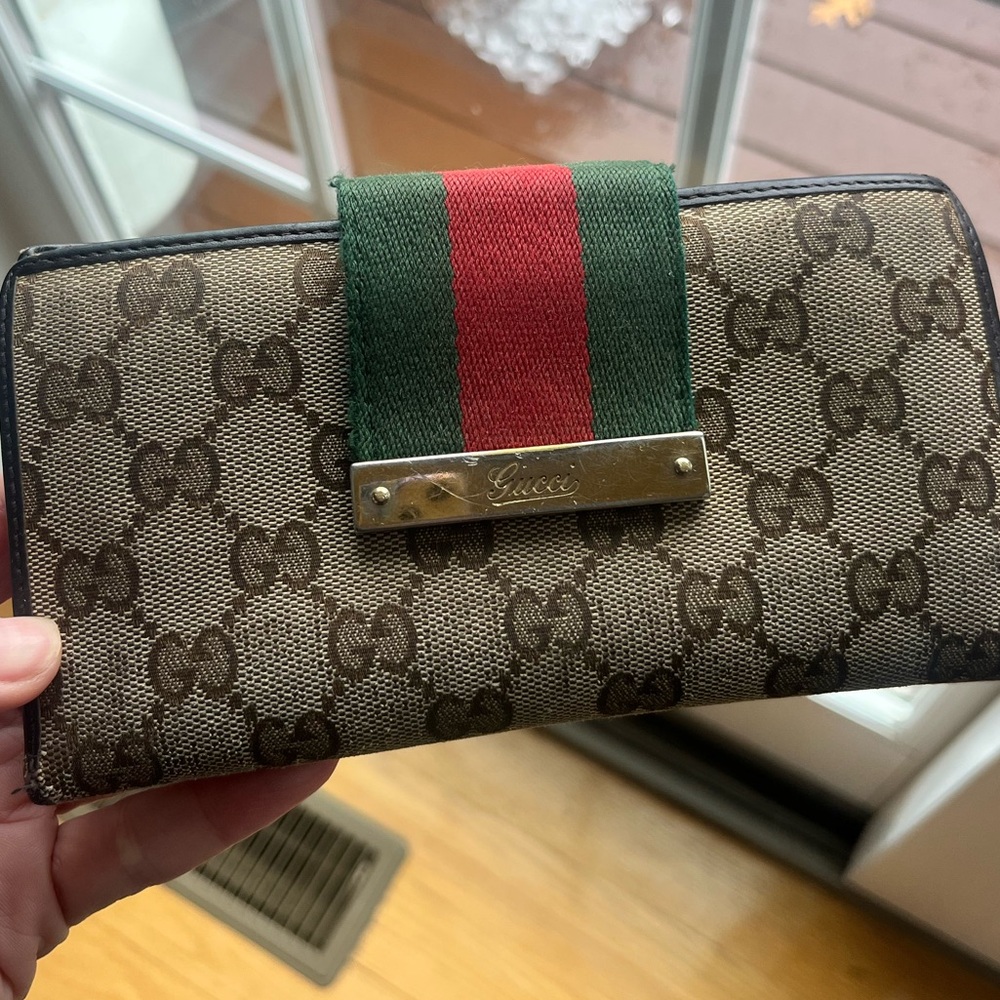 Gucci Web Wallet with Box